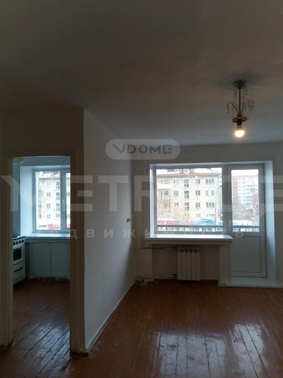 Продам 1 квартиру на пл.Калинина