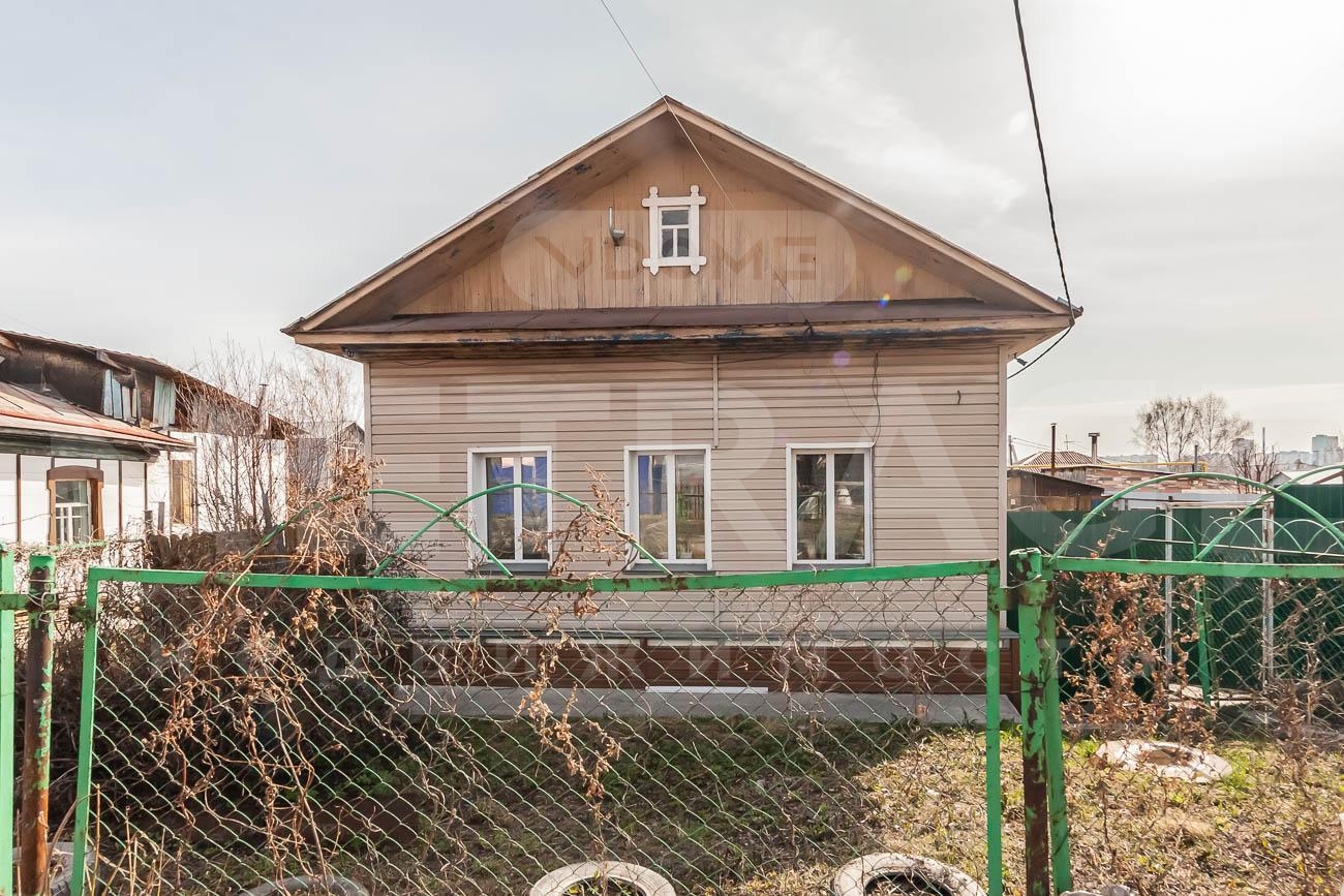 Дом 96,2 м.кв. Земля 4 сот